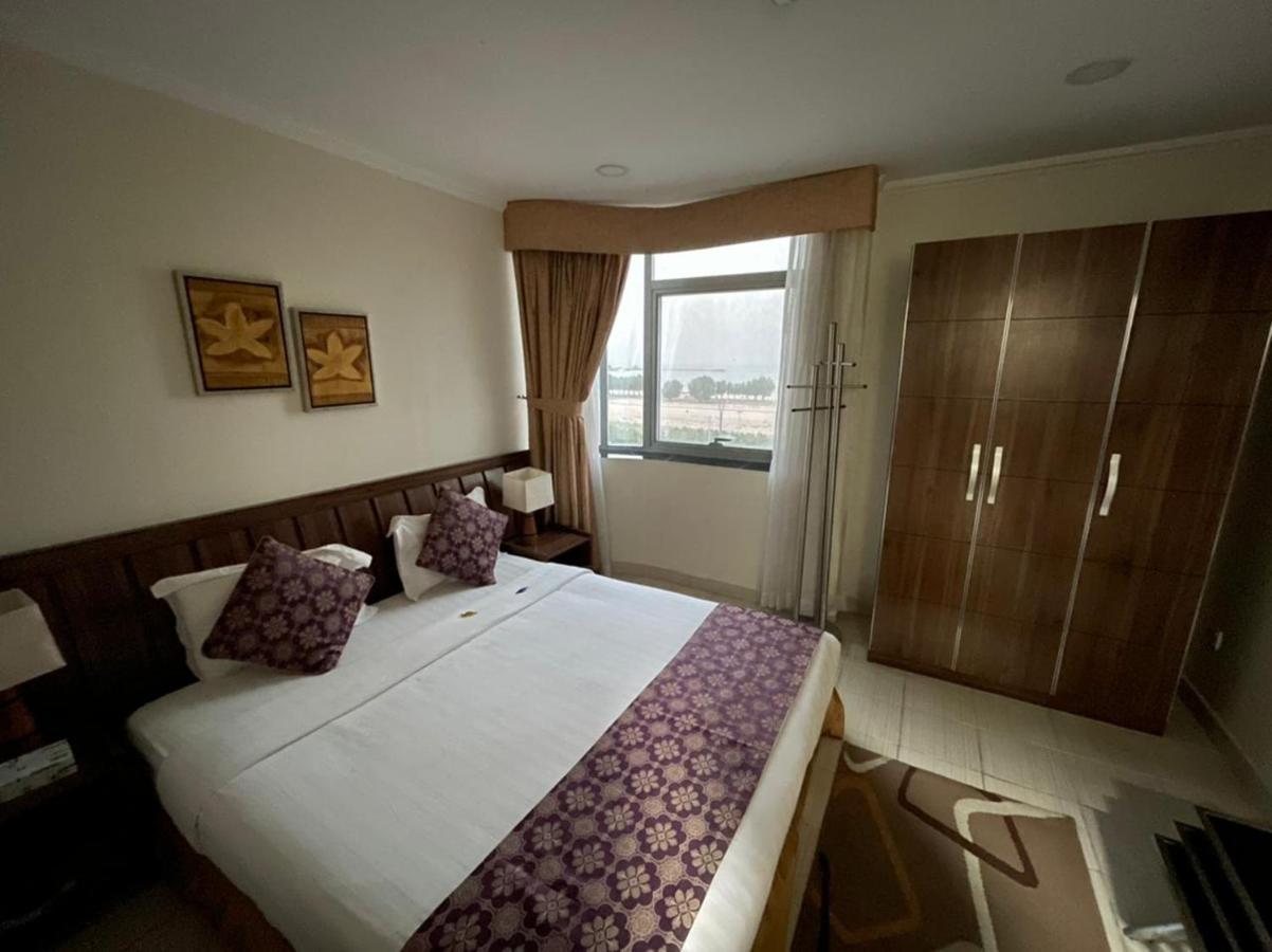Enwan Suites Hotel Al Al Jubail Buitenkant foto