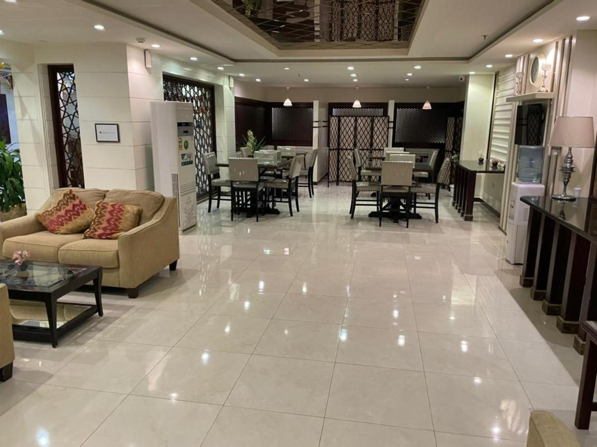 Enwan Suites Hotel Al Al Jubail Buitenkant foto