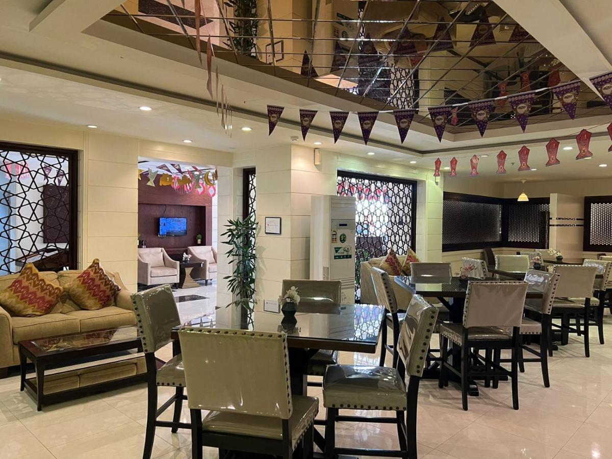 Enwan Suites Hotel Al Al Jubail Buitenkant foto